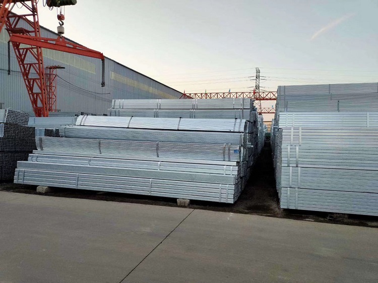 ������\����